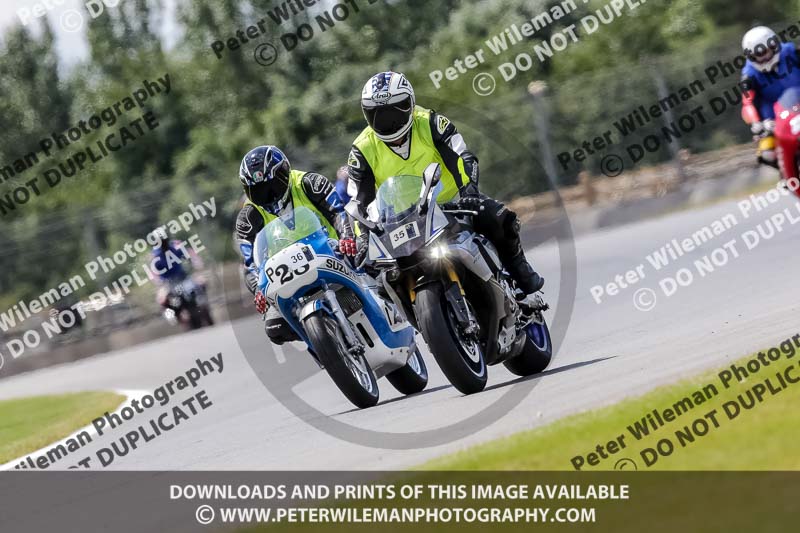 donington no limits trackday;donington park photographs;donington trackday photographs;no limits trackdays;peter wileman photography;trackday digital images;trackday photos